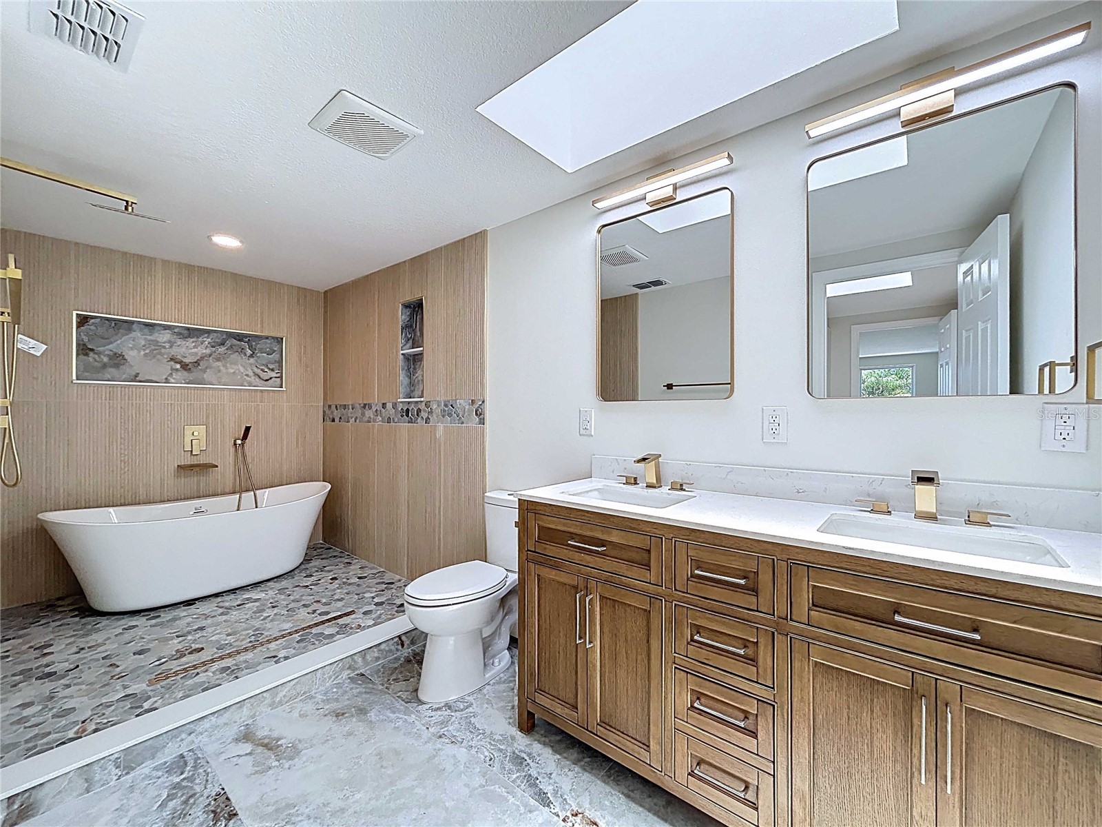 5040 Glenn Drive New Port Richey FL 34652 TB8497396 image44