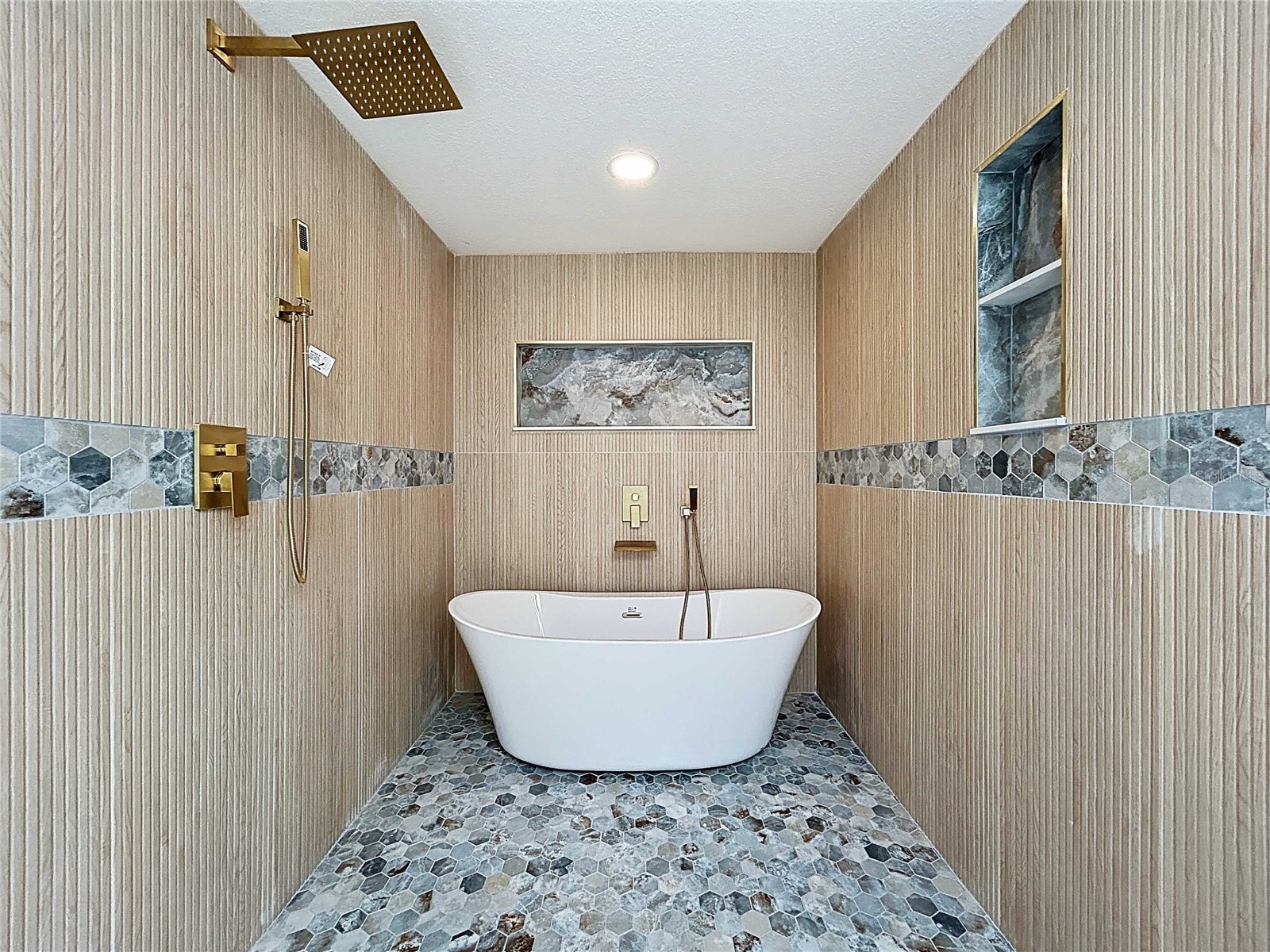 5040 Glenn Drive New Port Richey FL 34652 TB8497396 image48