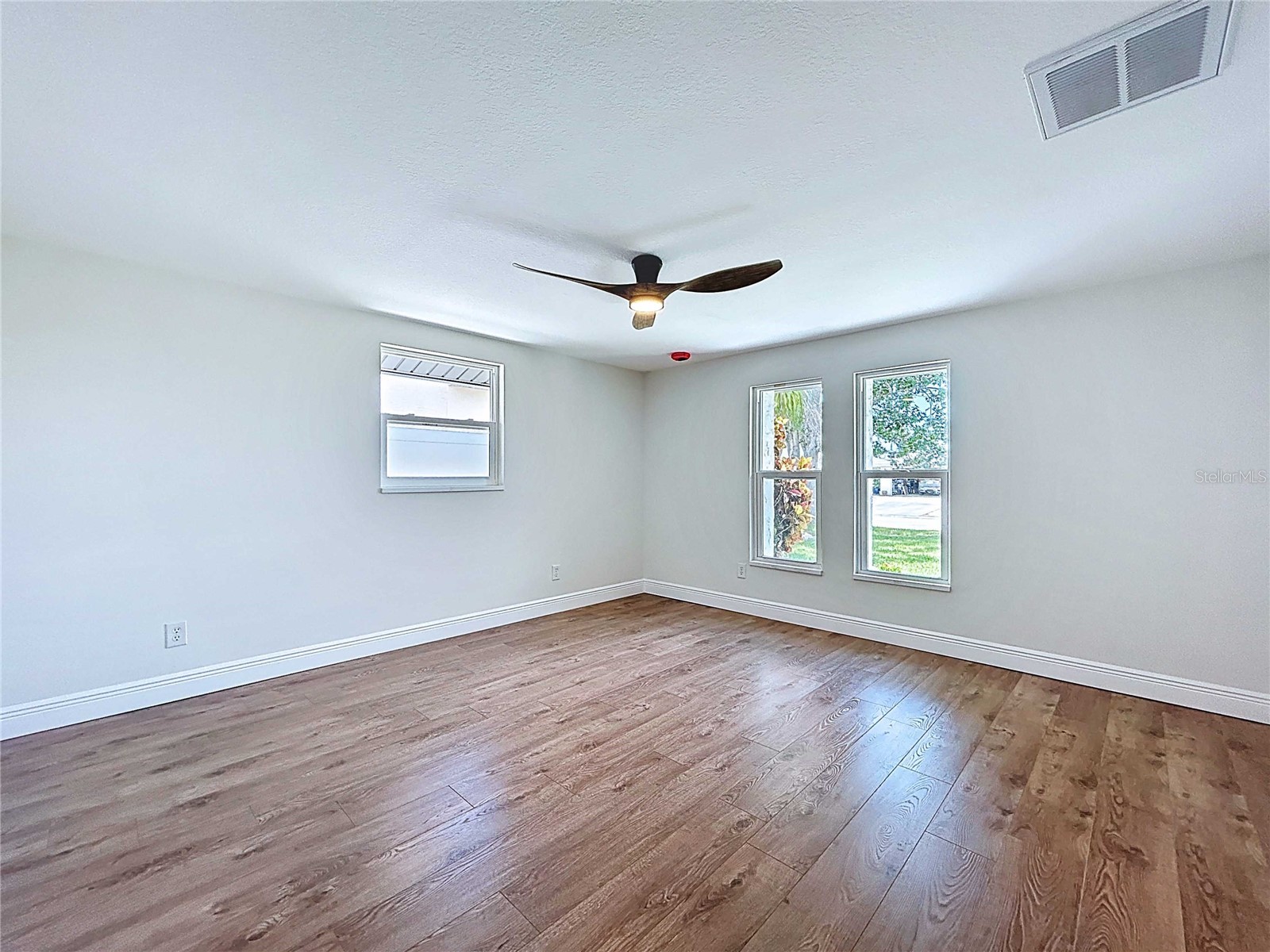 5040 Glenn Drive New Port Richey FL 34652 TB8497396 image51