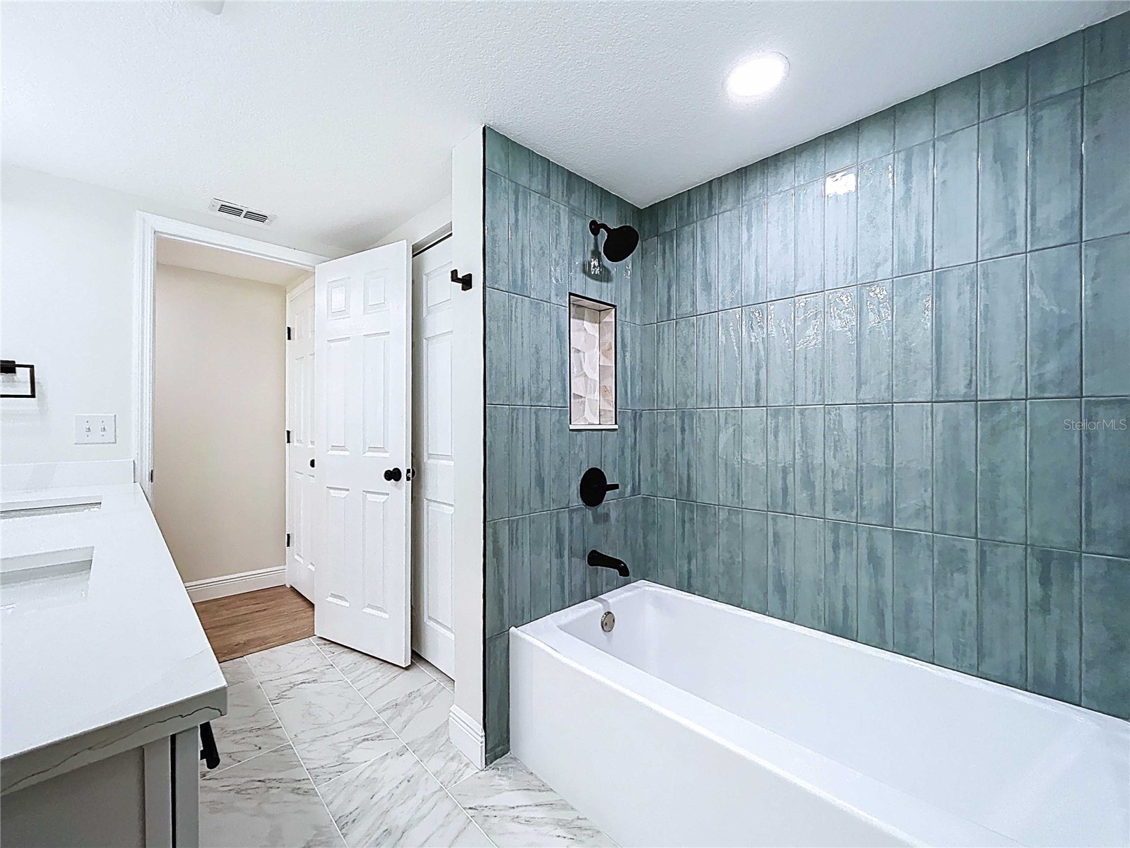 5040 Glenn Drive New Port Richey FL 34652 TB8497396 image66