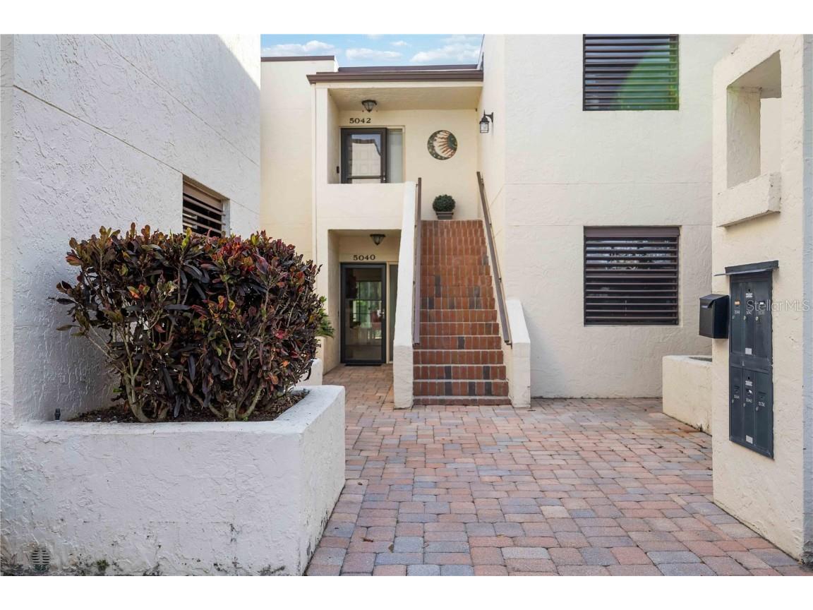 5040 Marsh Field Road #15 Sarasota FL 34235 A4590999 image1