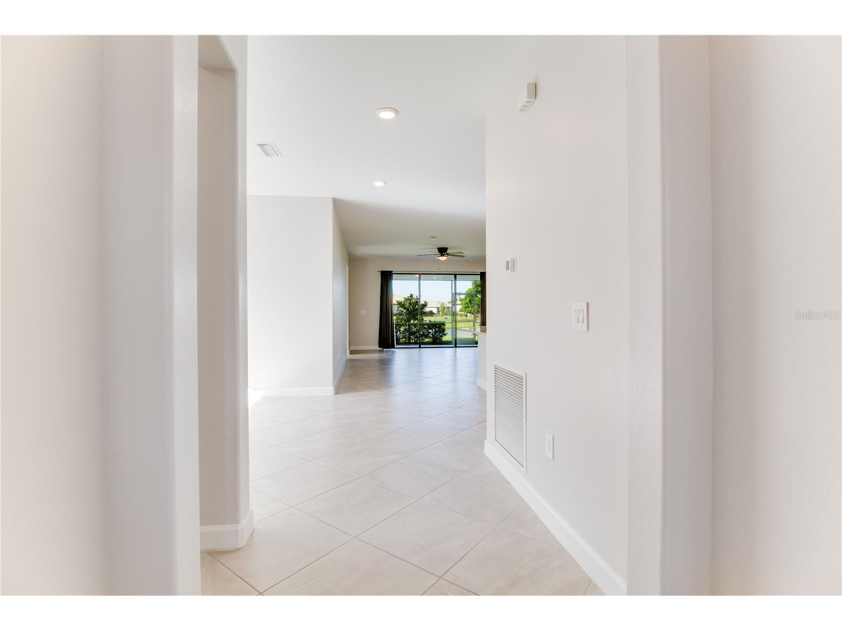 5040 Seafoam Trail Bradenton FL 34211 A4694610 image14