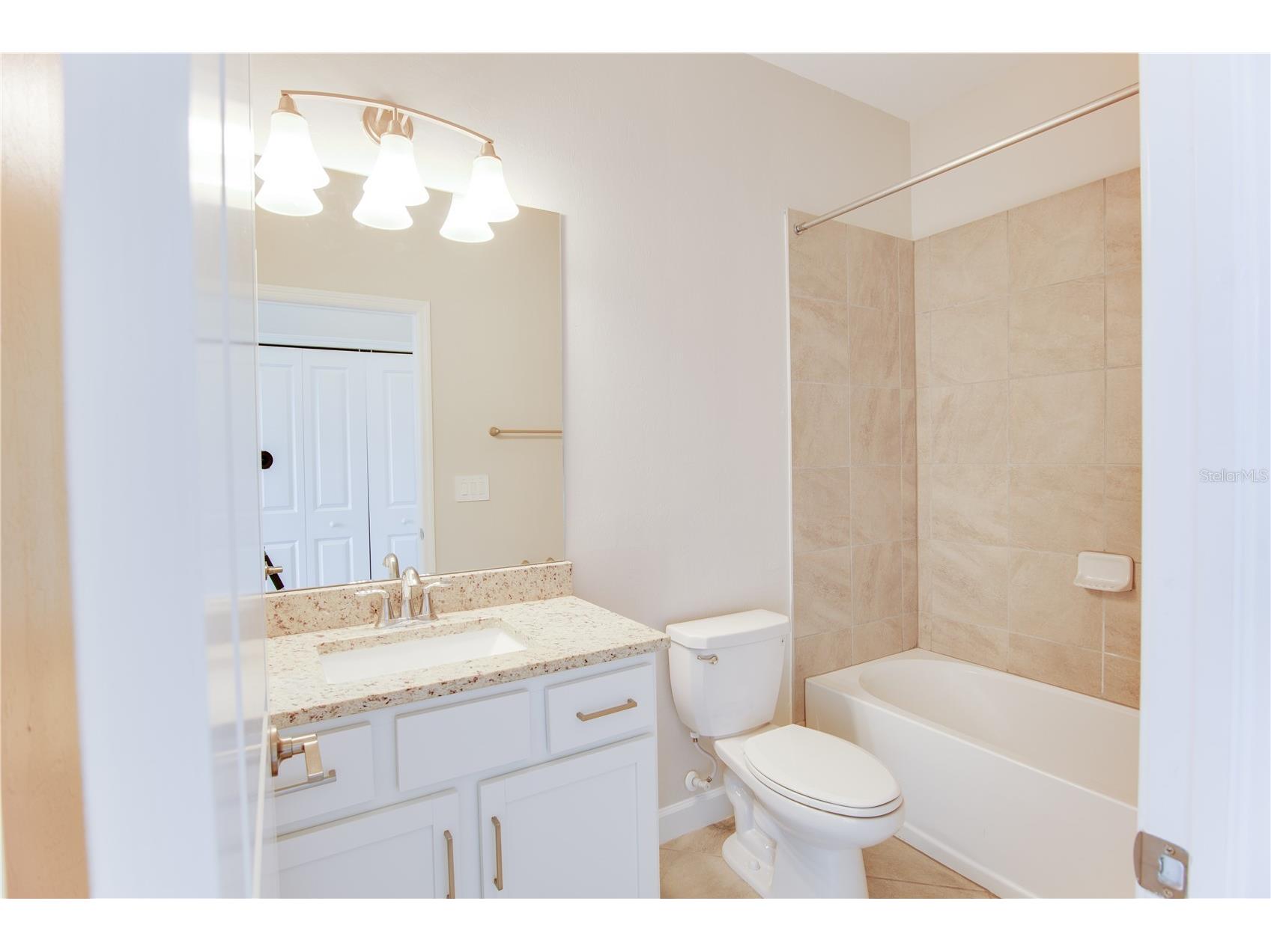 5040 Seafoam Trail Bradenton FL 34211 A4694610 image22