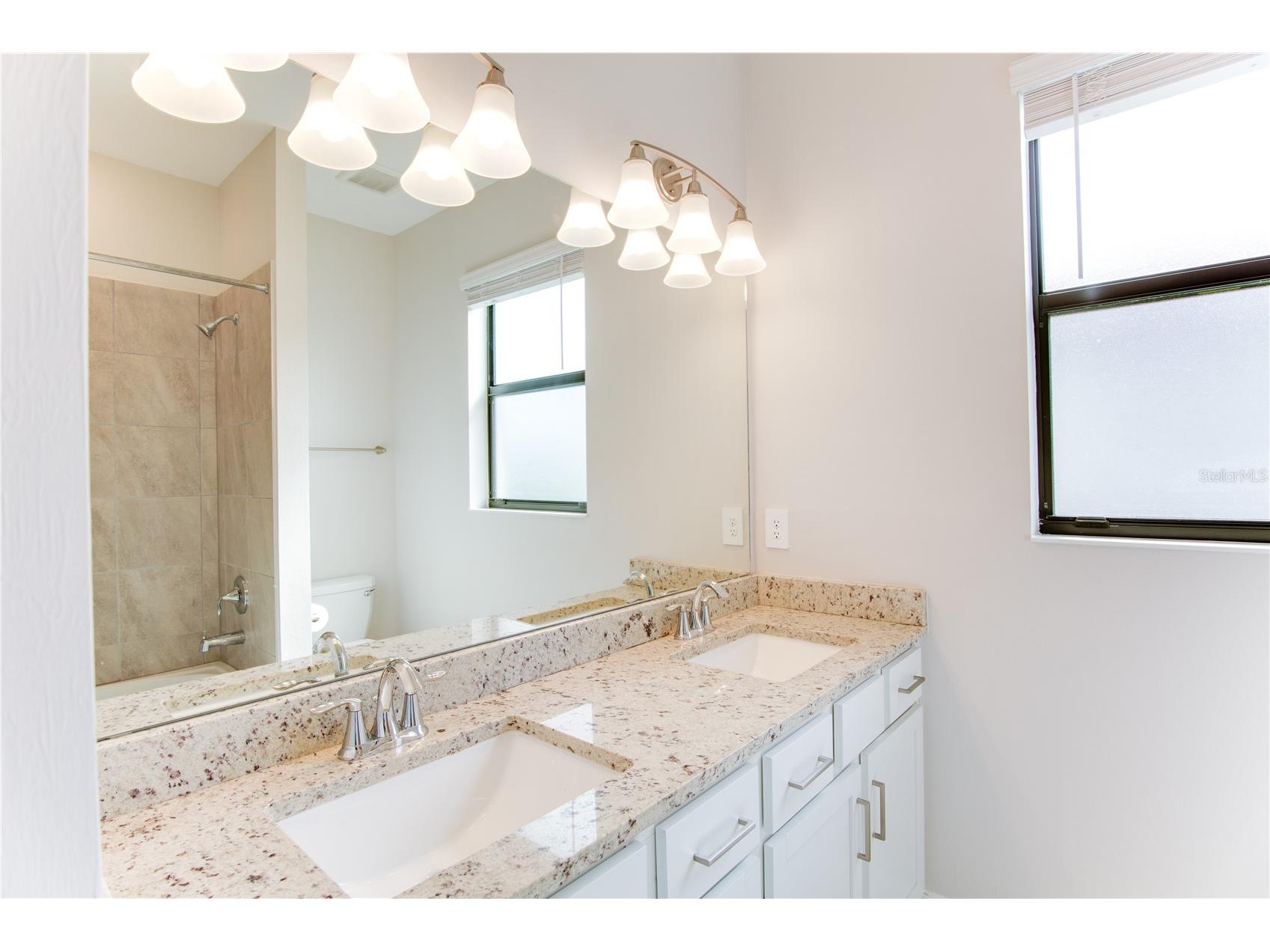 5040 Seafoam Trail Bradenton FL 34211 A4694610 image48