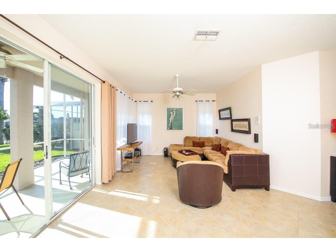 5041 47th Street W Bradenton FL 34210 A4696377 image7
