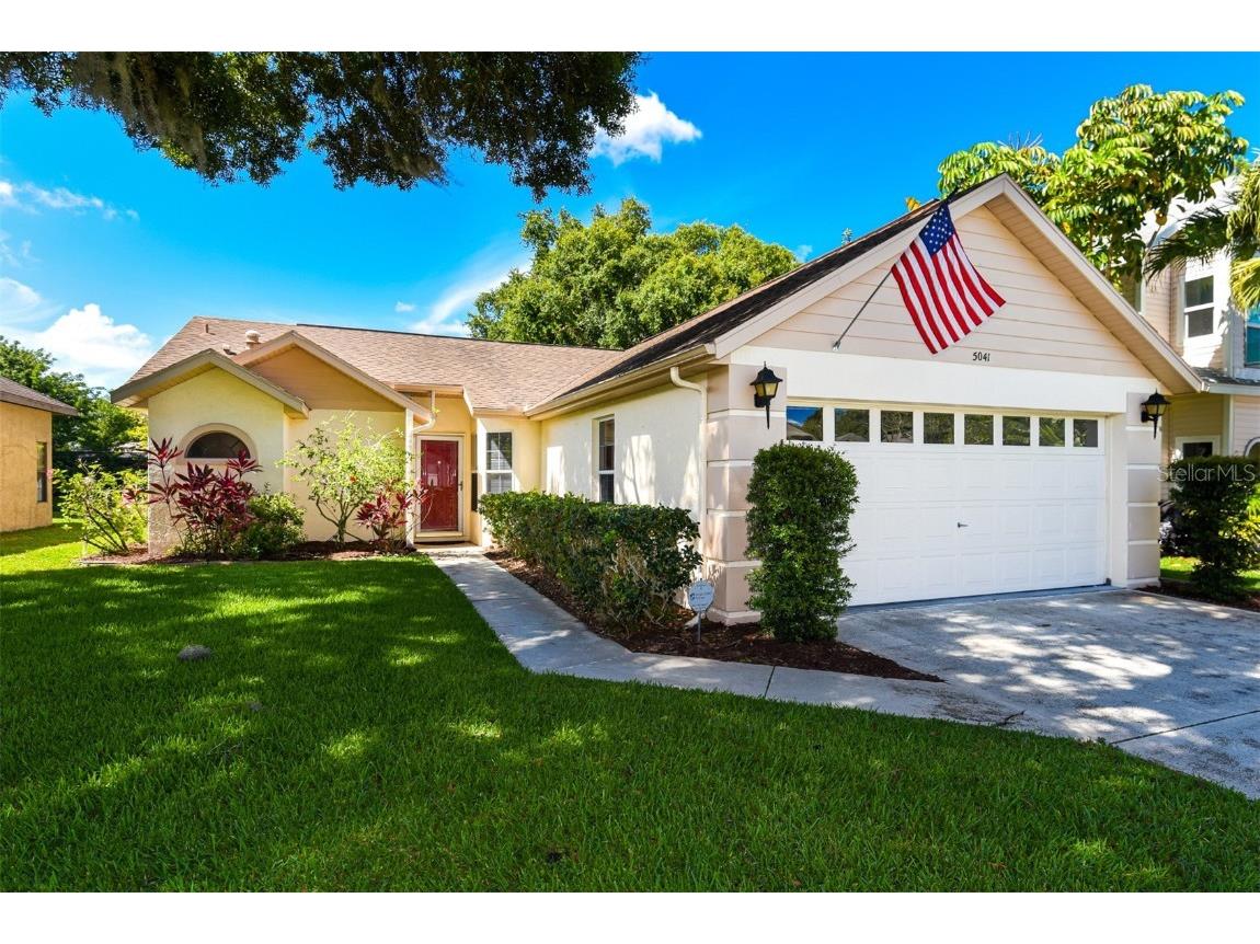5041 82nd Way E Sarasota FL 34243 A4576019 image1