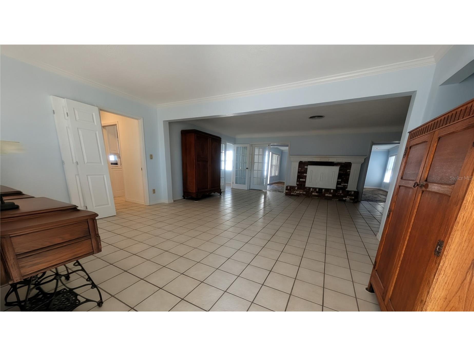 5041 Myrtle Lane Madeira Beach FL 33708 TB8487553 image5