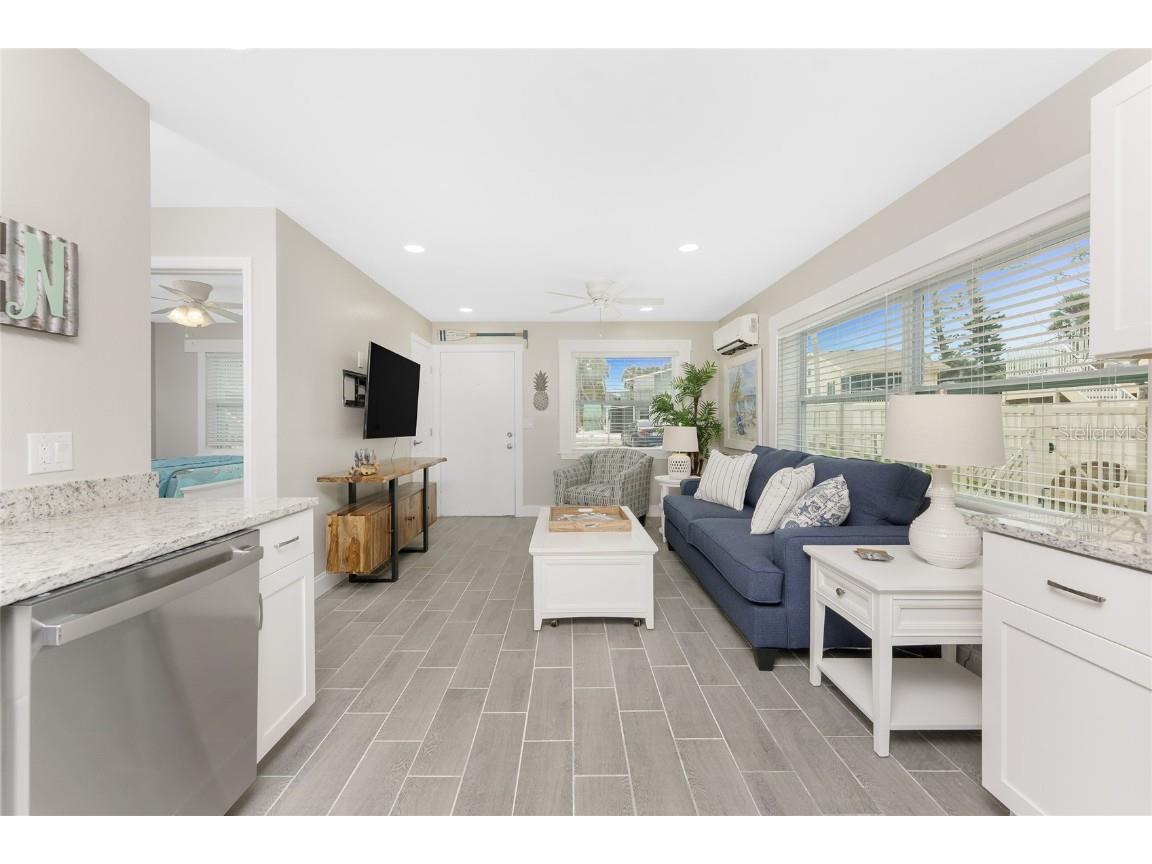 5041 N Beach Road #1A AND 1B Englewood FL 34223 - LEMON BAY D6141045 image9