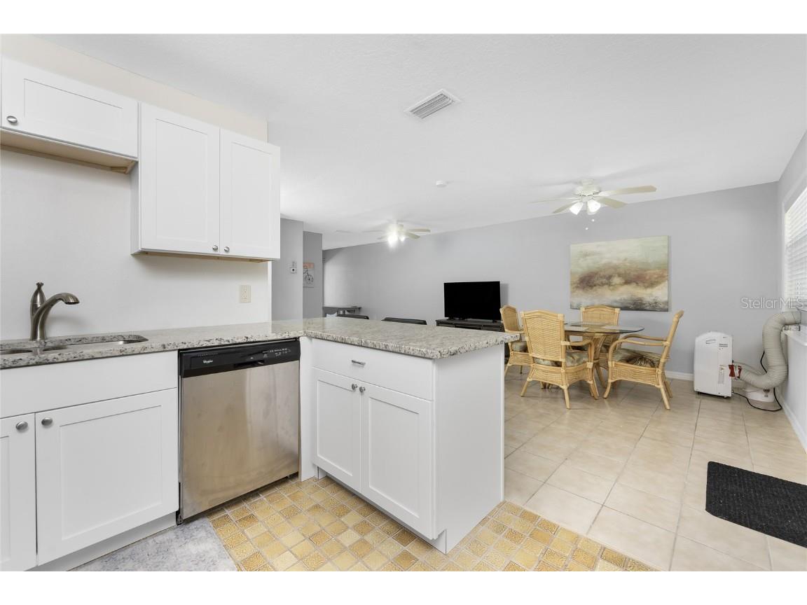 5041 N Beach Road #2A AND 2B Englewood FL 34223 - LEMON BAY D6142352 image9