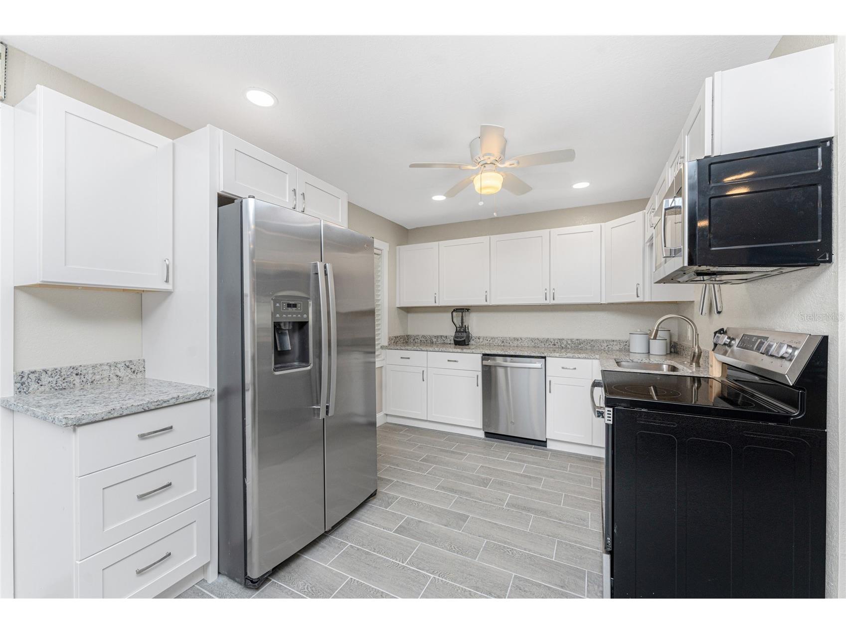 5041 N Beach Road #3A AND 3B Englewood FL 34223 - LEMON BAY D6145601 image4