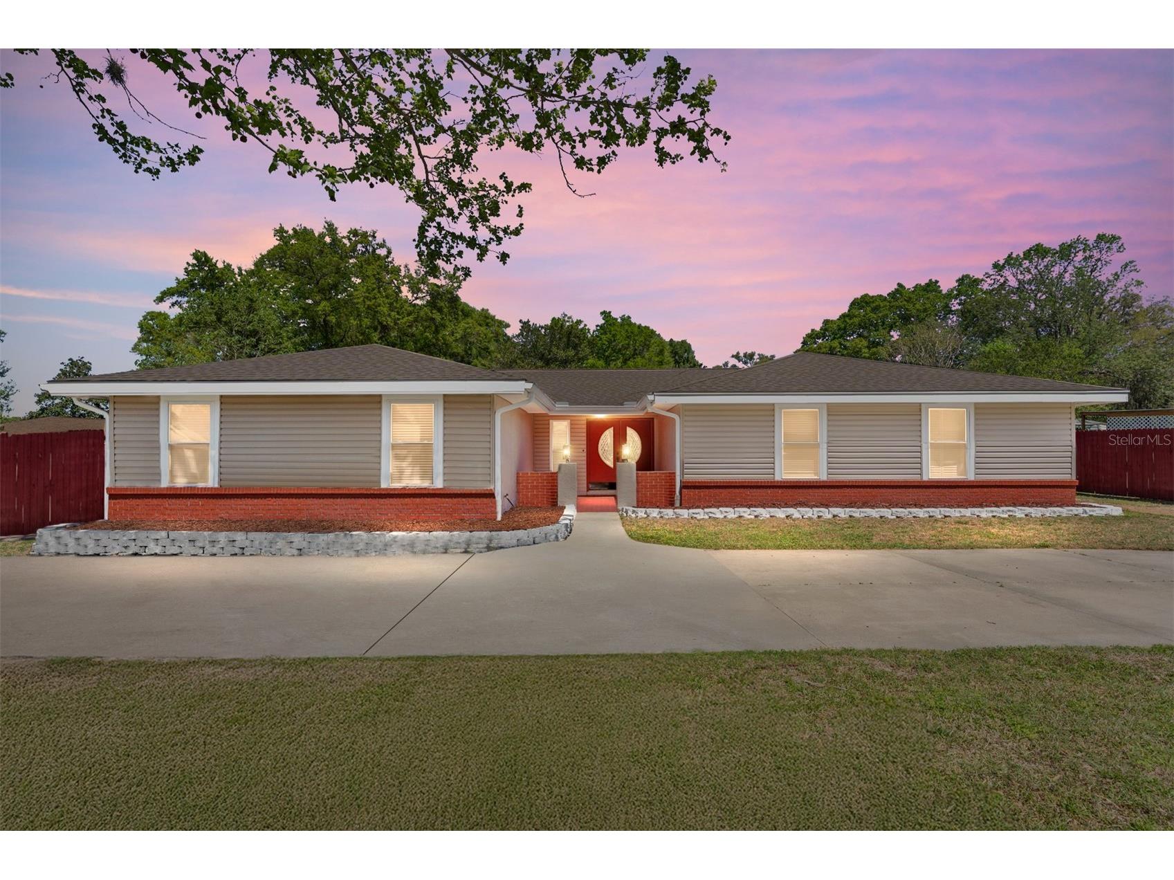 5041 NE 4th Street Ocala FL 34470 OM717748 image2