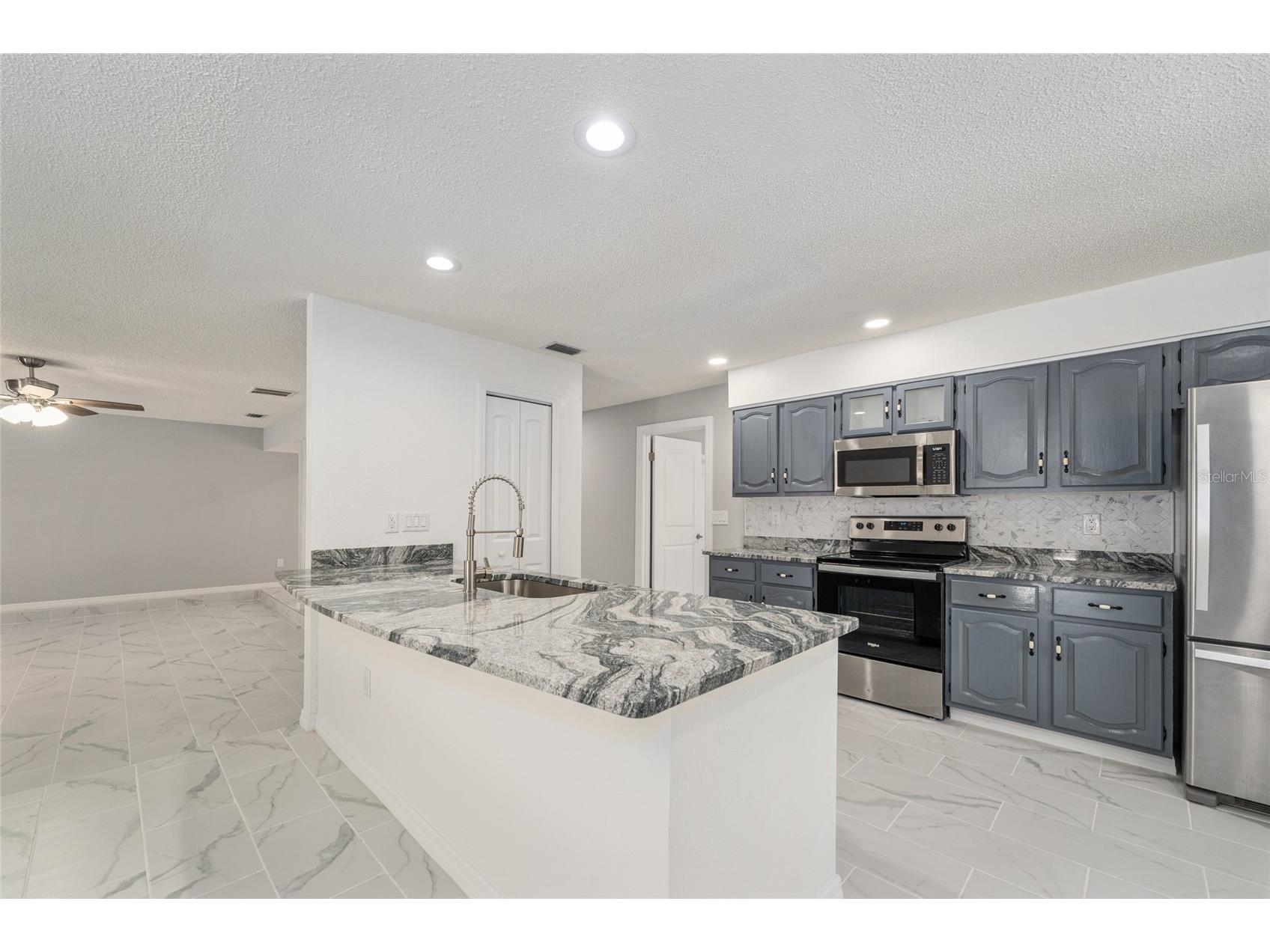 5041 NE 4th Street Ocala FL 34470 OM717748 image24