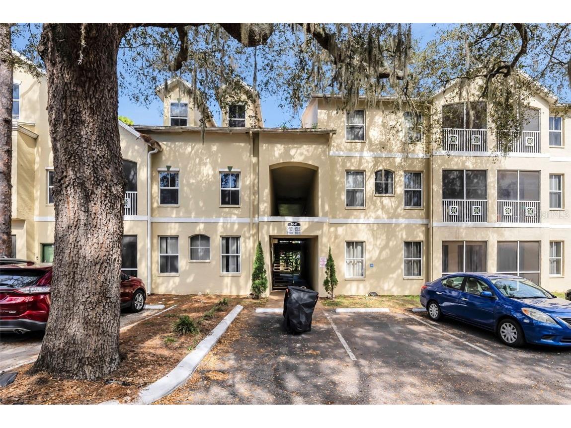 5041 Sunridge Palms Drive #102 Tampa FL 33617 T3485306 image1