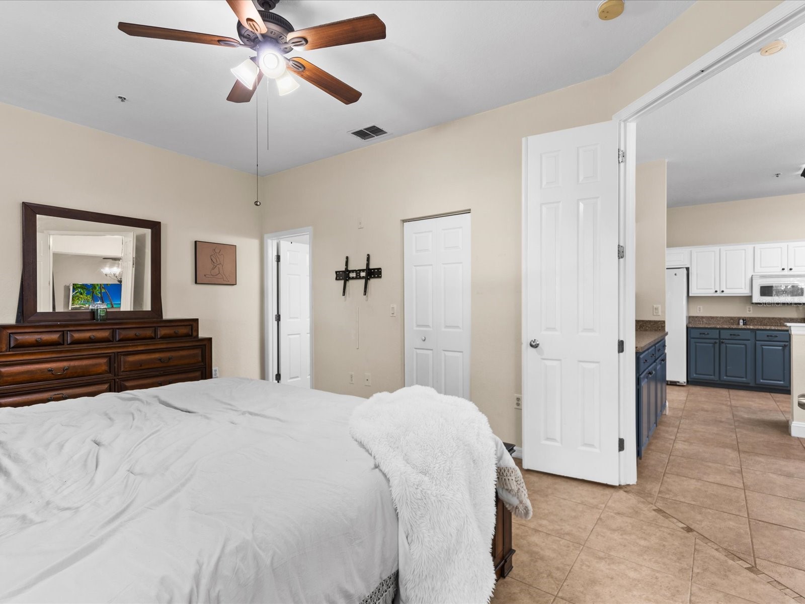 5041 Sunridge Palms Drive #103 Tampa FL 33617 TB8338291 image20