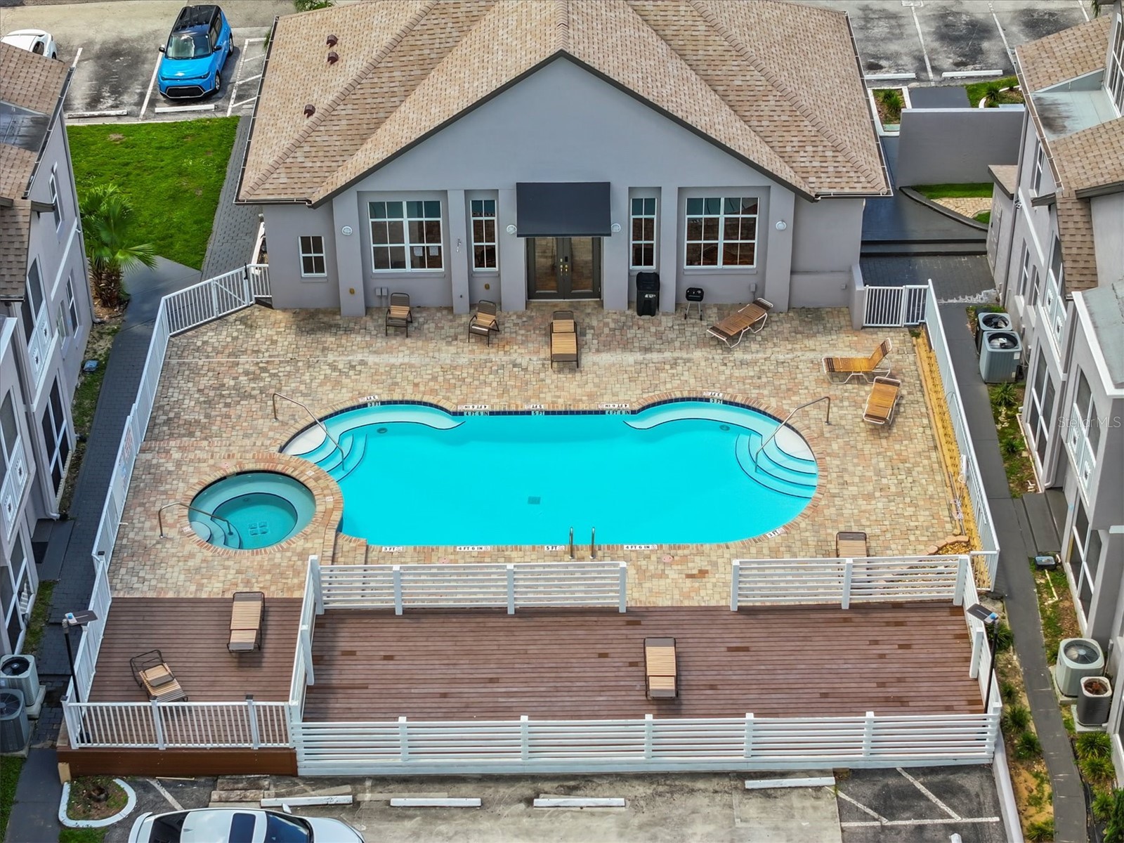 5041 Sunridge Palms Drive #103 Tampa FL 33617 TB8338291 image38