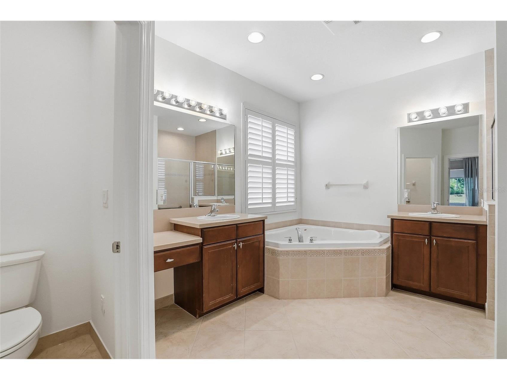 5042 Sandy Brook Circle Wimauma FL 33598 TB8505241 image32