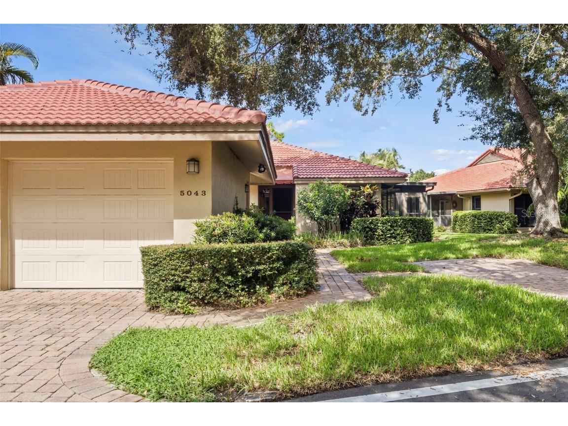 5043 Kestral Park #68 Sarasota FL 34231 N6134570 image1