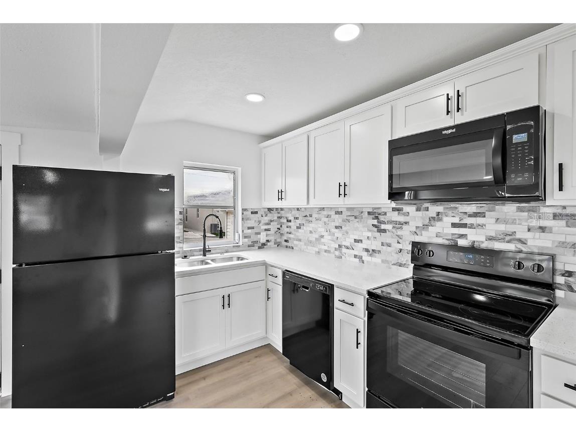 5044 5th Avenue N Saint Petersburg FL 33710 TB8442553 image10