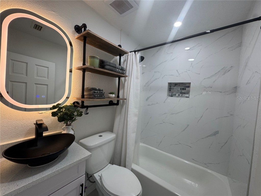 5044 5th Avenue N Saint Petersburg FL 33710 TB8442553 image17