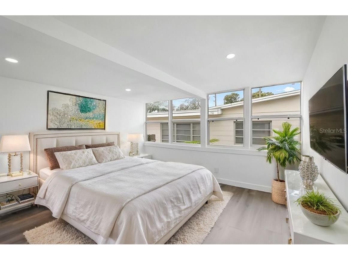 5044 5th Avenue N Saint Petersburg FL 33710 TB8442553 image23