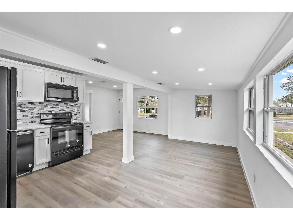 5044 5th Avenue N Saint Petersburg FL 33710 TB8442553 image5