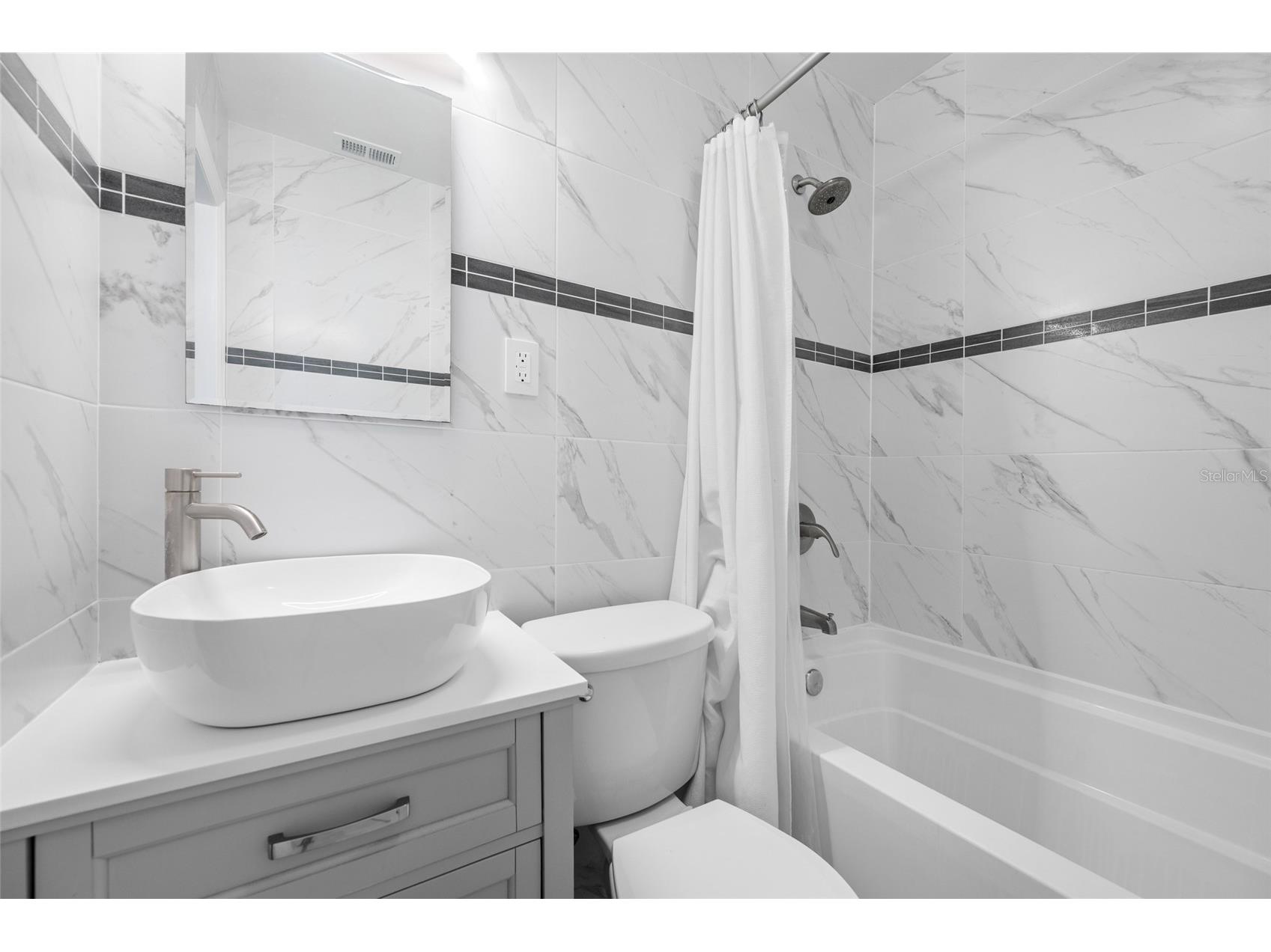 5044 Betty Street N Saint Petersburg FL 33709 A4694426 image27