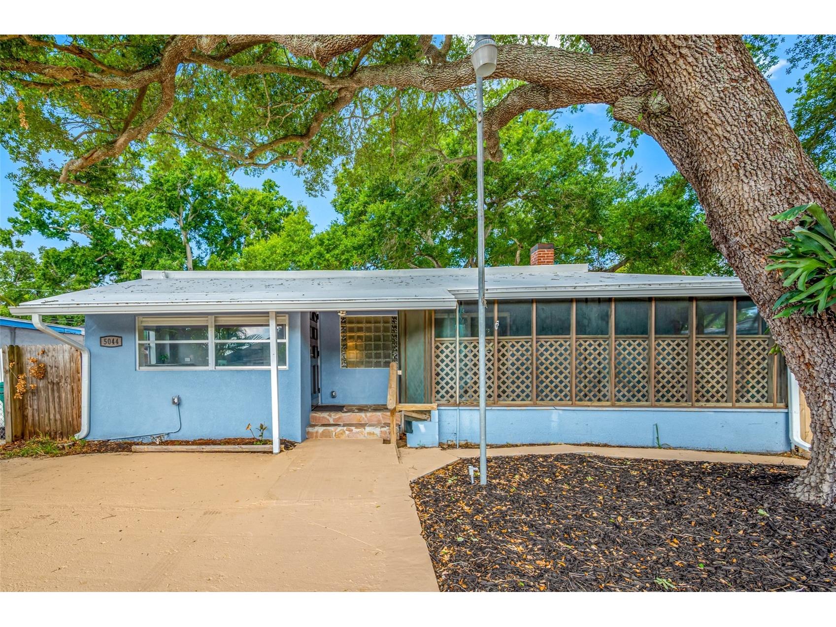 5044 Betty Street N Saint Petersburg FL 33709 A4694426 image3