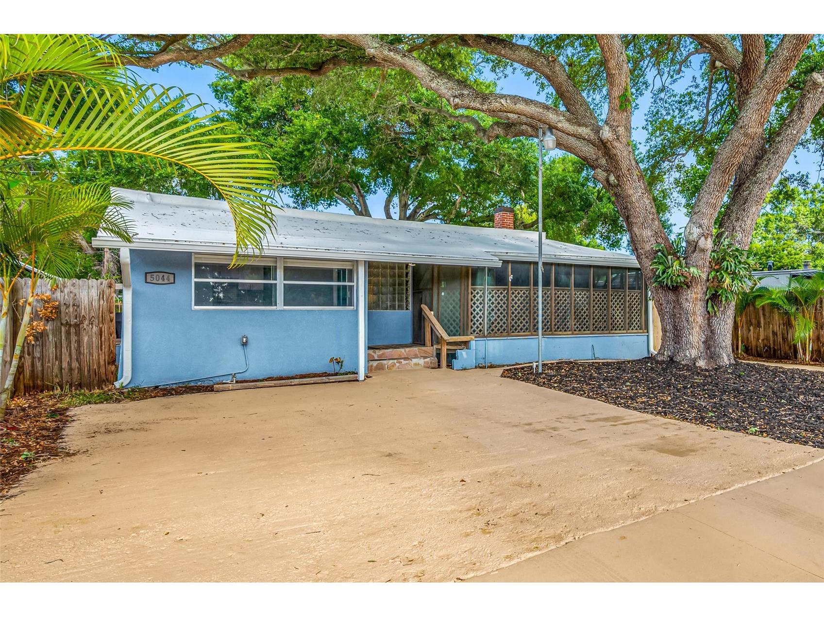 5044 Betty Street N Saint Petersburg FL 33709 A4694426 image39