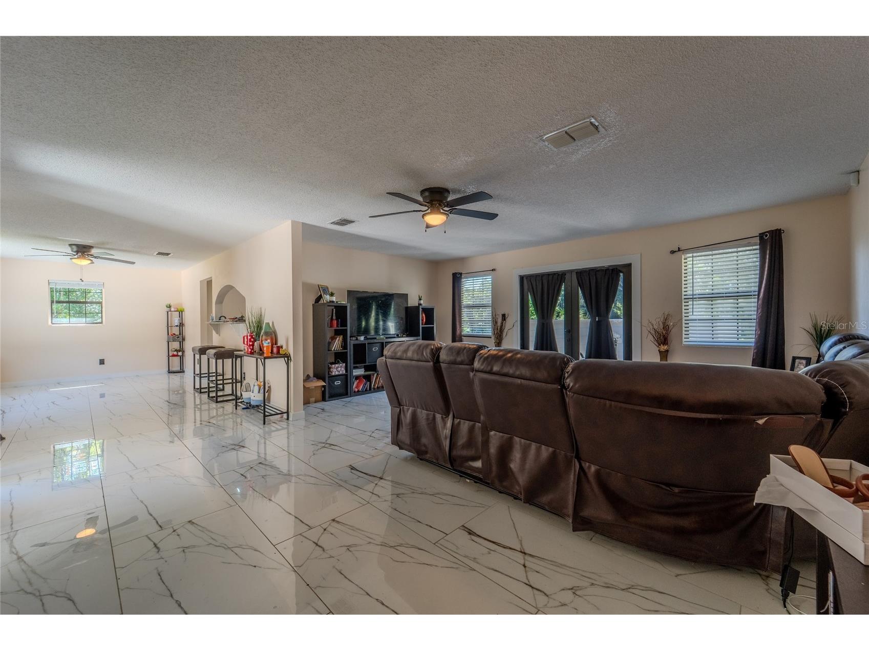 5044 College Drive Orlando FL 32811 O6355437 image26