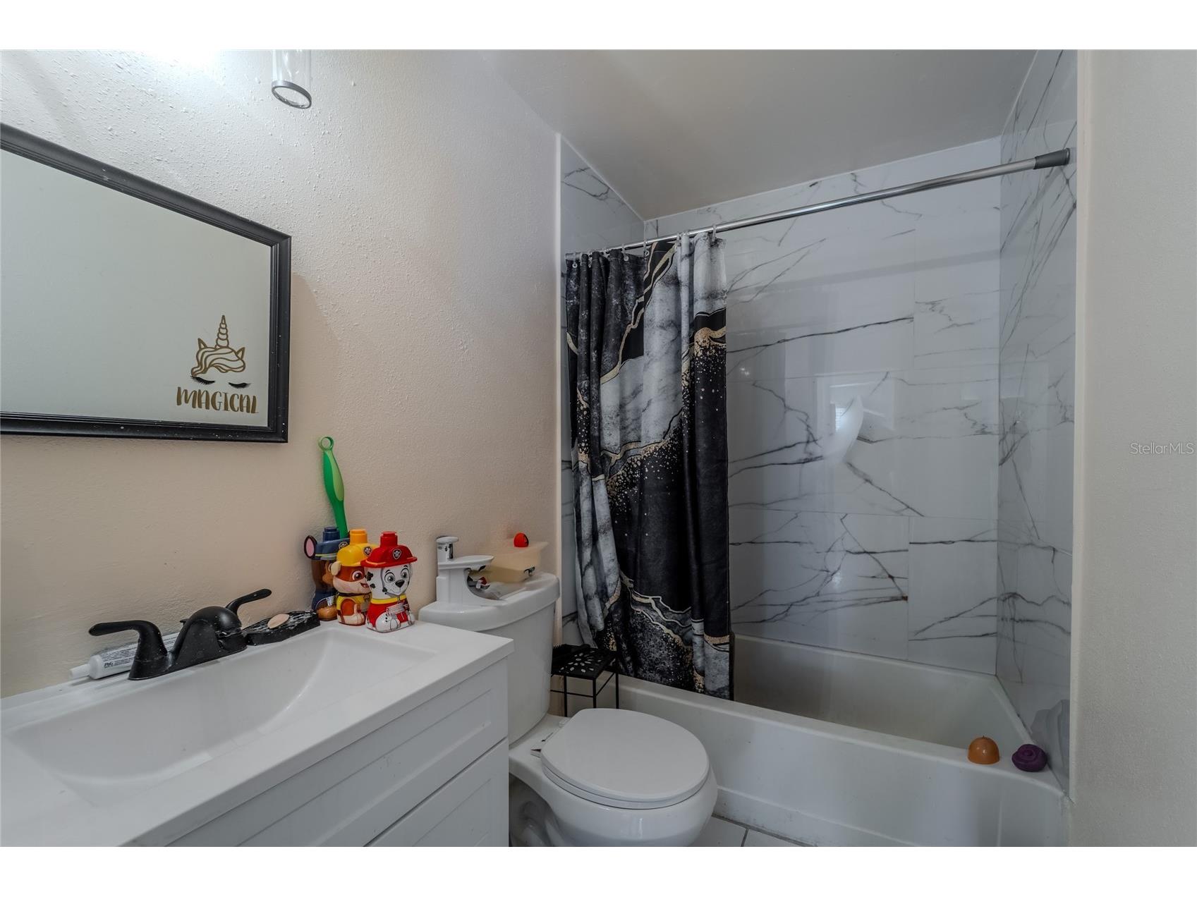 5044 College Drive Orlando FL 32811 O6355437 image32