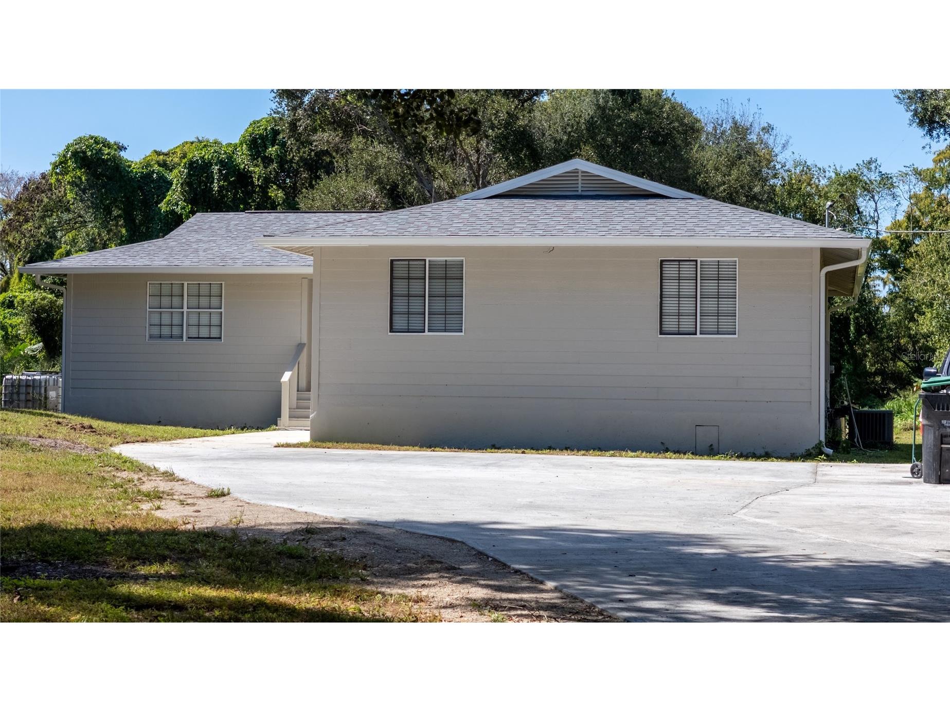 5044 College Drive Orlando FL 32811 O6355437 image5