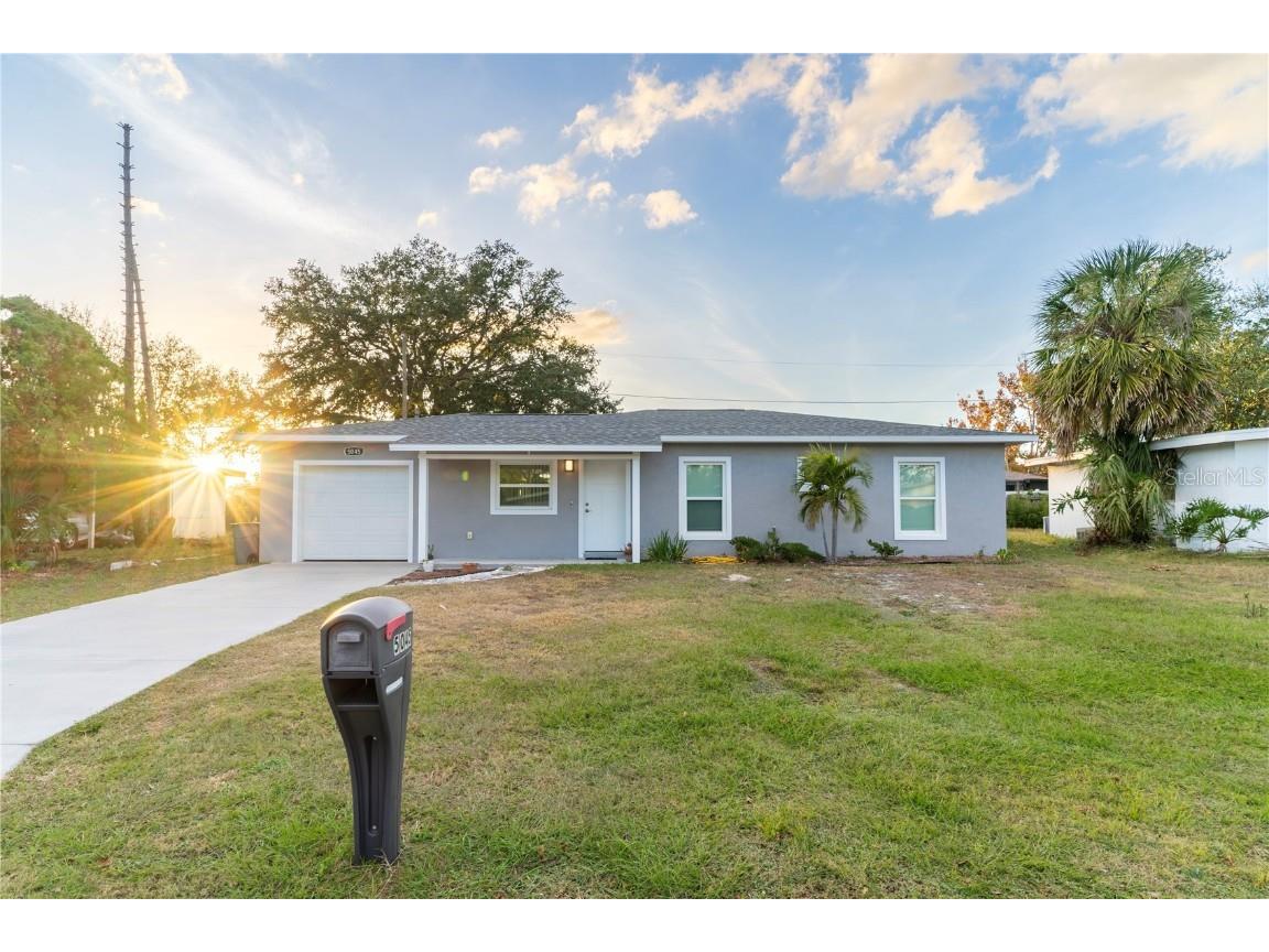 5045 Allamanda Drive New Port Richey FL 34652 W7870956 image1