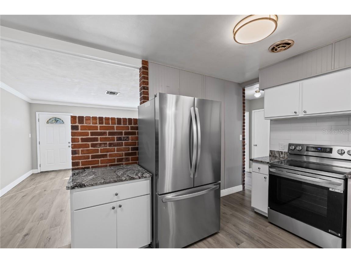 5046 99th Way N Saint Petersburg FL 33708 TB8440034 image10