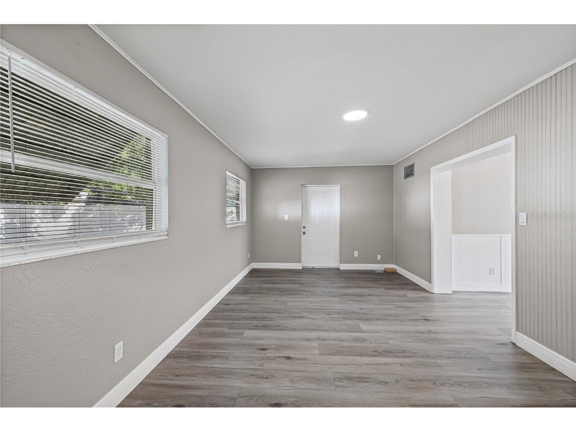 5046 99th Way N Saint Petersburg FL 33708 TB8440034 image13