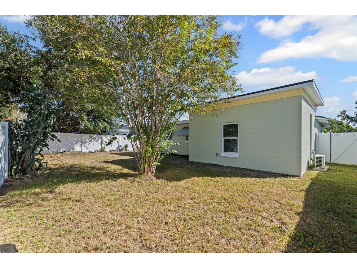 5046 99th Way N Saint Petersburg FL 33708 TB8440034 image24