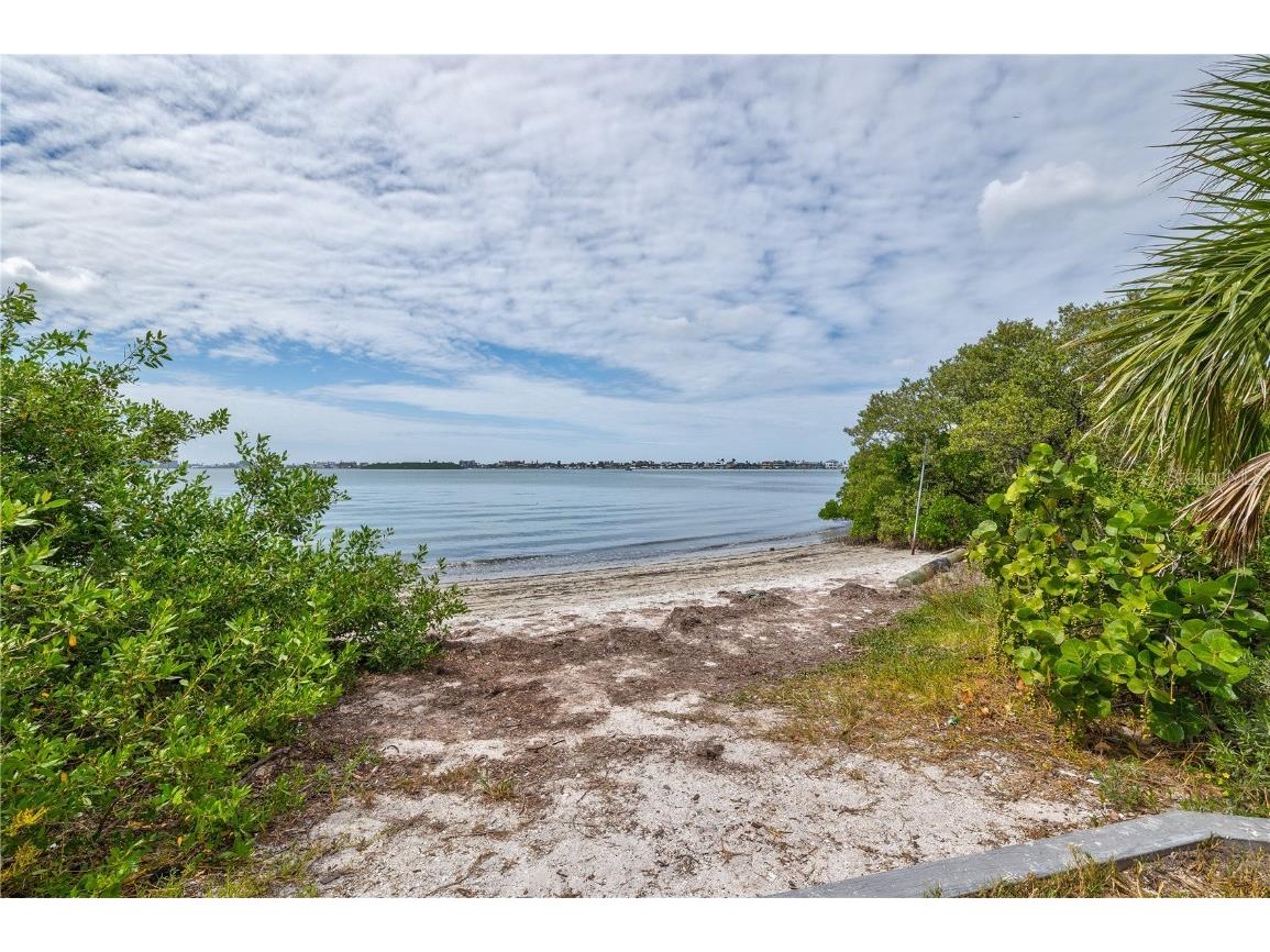 5046 99th Way N Saint Petersburg FL 33708 TB8440034 image39