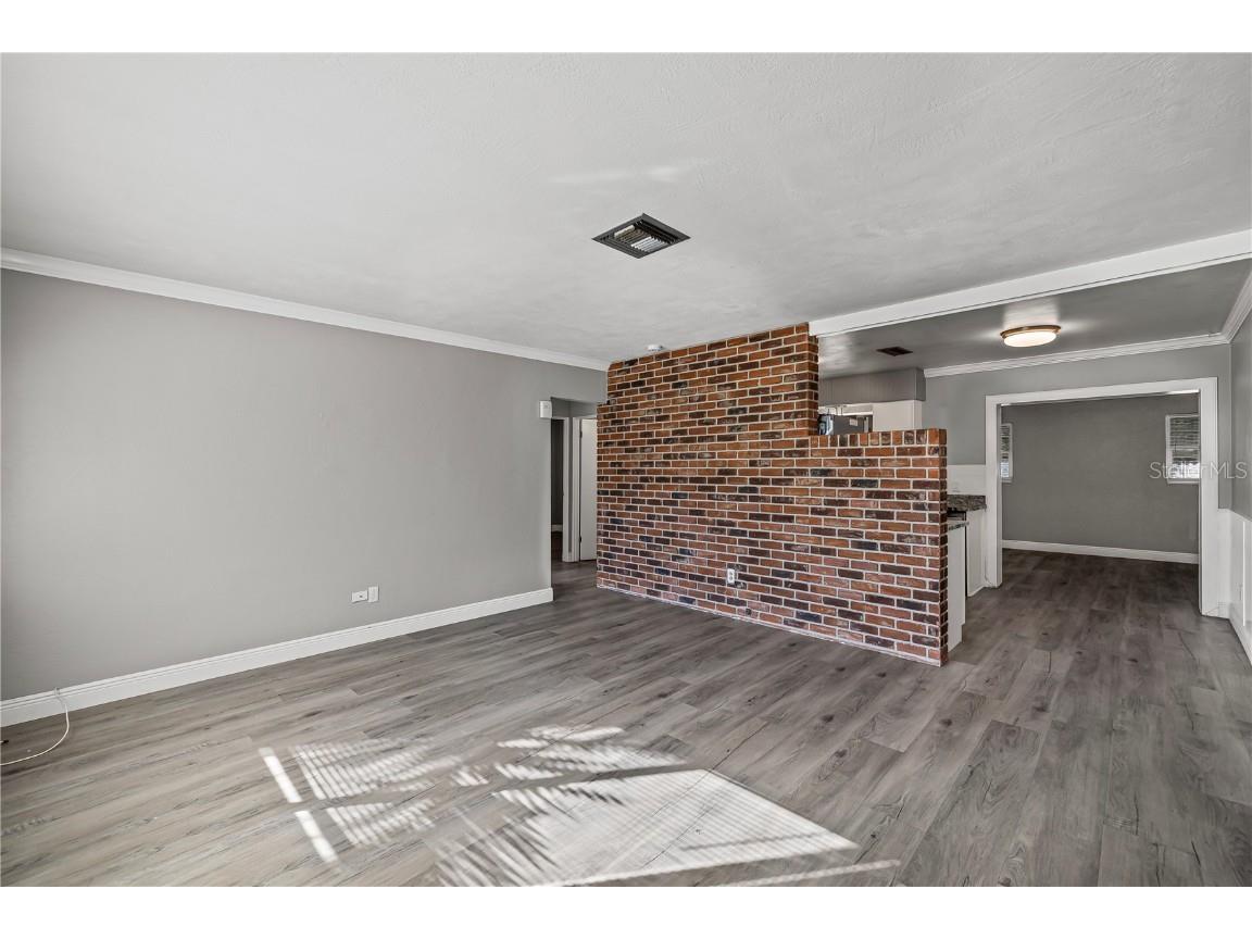 5046 99th Way N Saint Petersburg FL 33708 TB8440034 image7