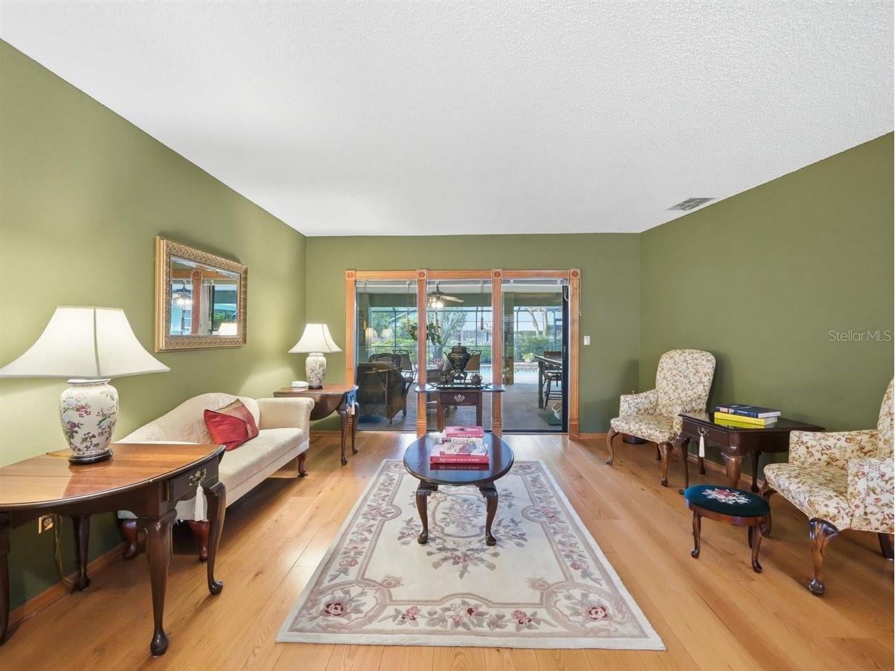 5046 Barrowe Drive Tampa FL 33624 TB8502389 image13