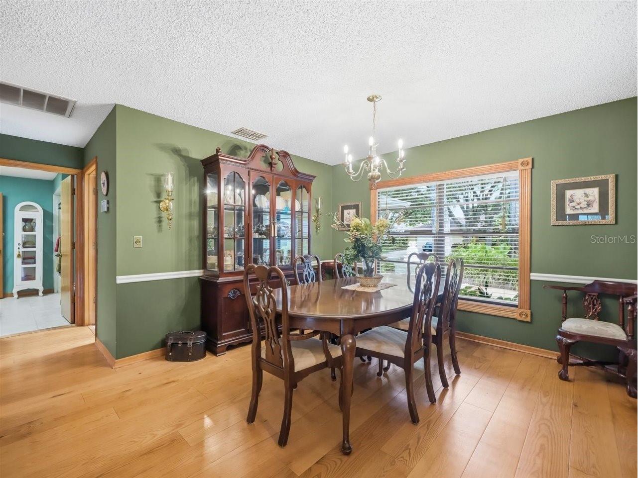 5046 Barrowe Drive Tampa FL 33624 TB8502389 image16