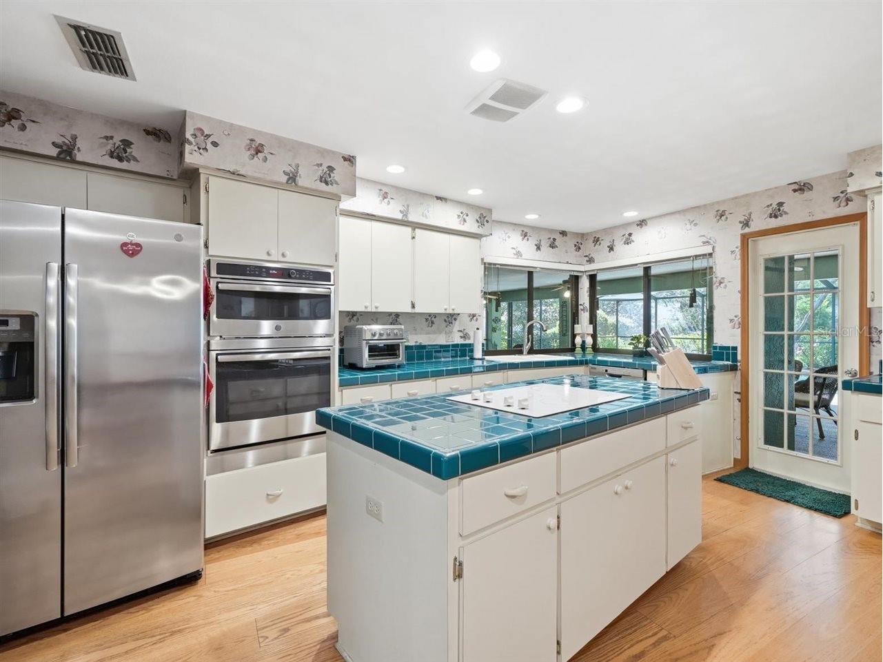 5046 Barrowe Drive Tampa FL 33624 TB8502389 image19