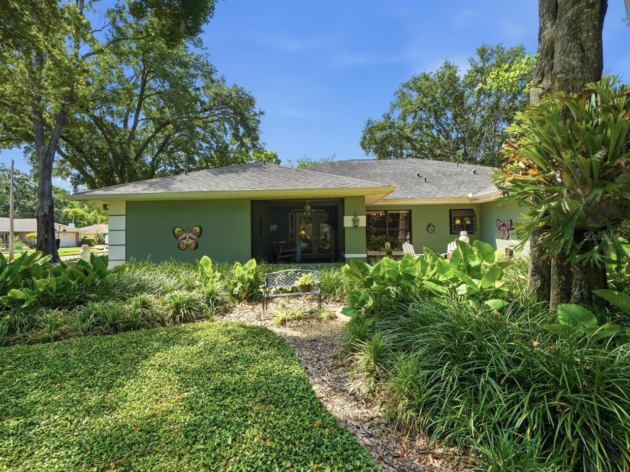 5046 Barrowe Drive Tampa FL 33624 TB8502389 image4