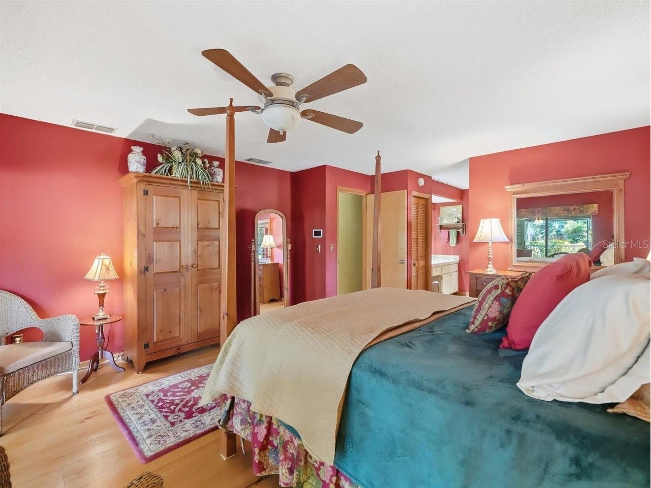 5046 Barrowe Drive Tampa FL 33624 TB8502389 image41