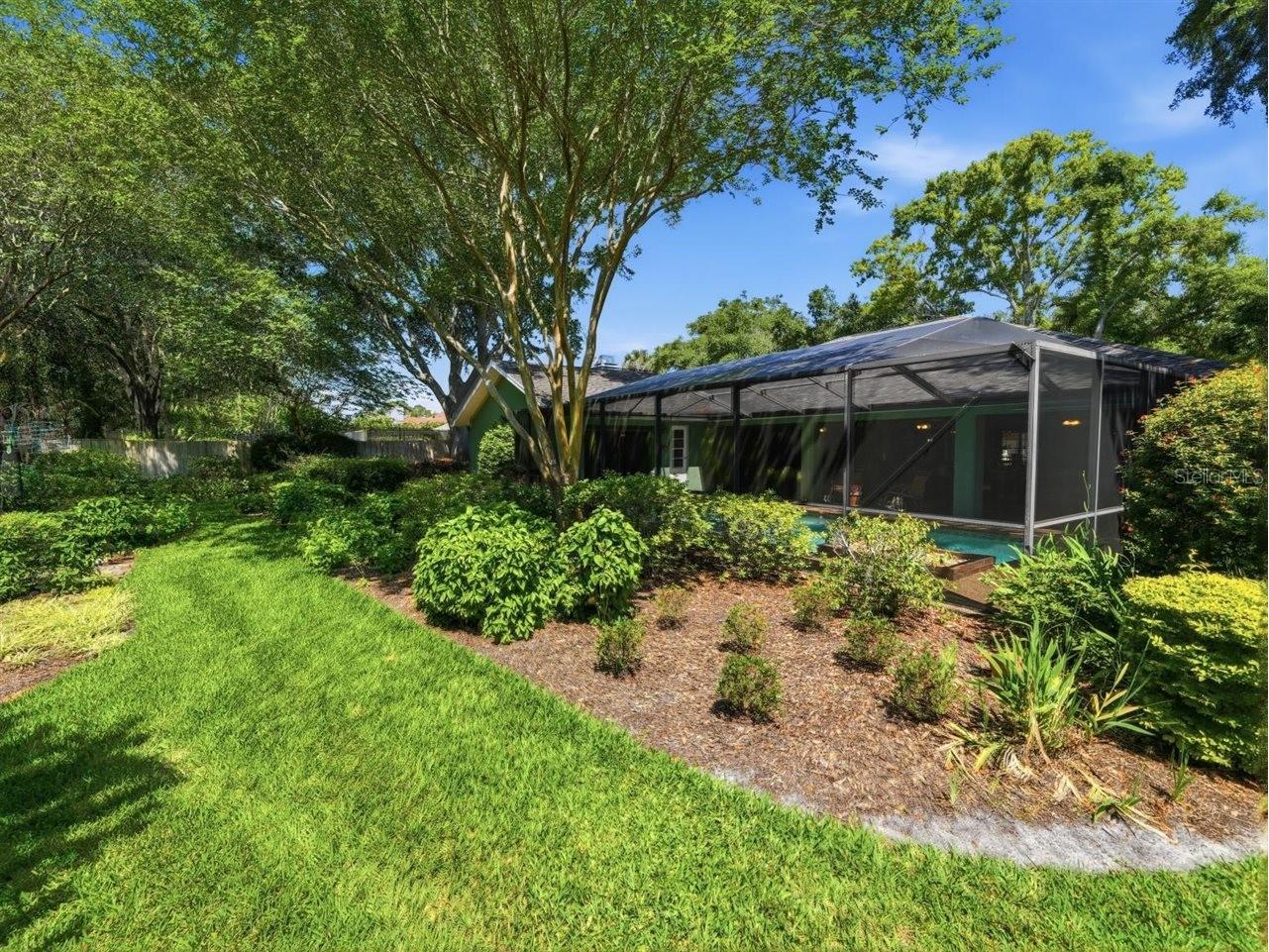5046 Barrowe Drive Tampa FL 33624 TB8502389 image74