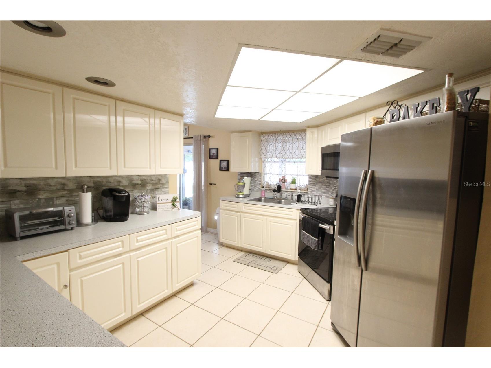 5046 Kenmore Street Spring Hill FL 34608 TB8499844 image3