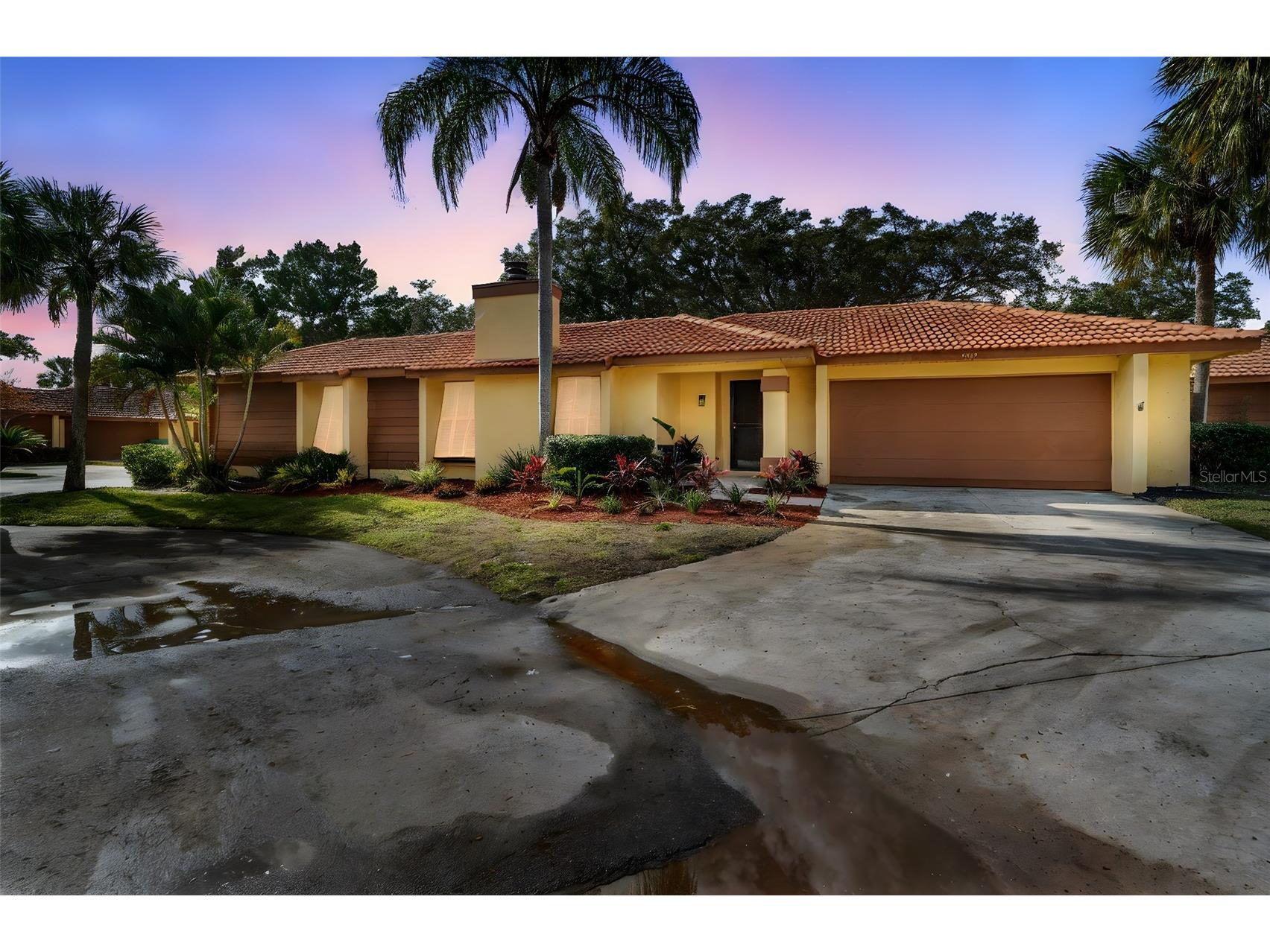 5047 Jamaica Circle #12 Orlando FL 32808 O6367891 image1