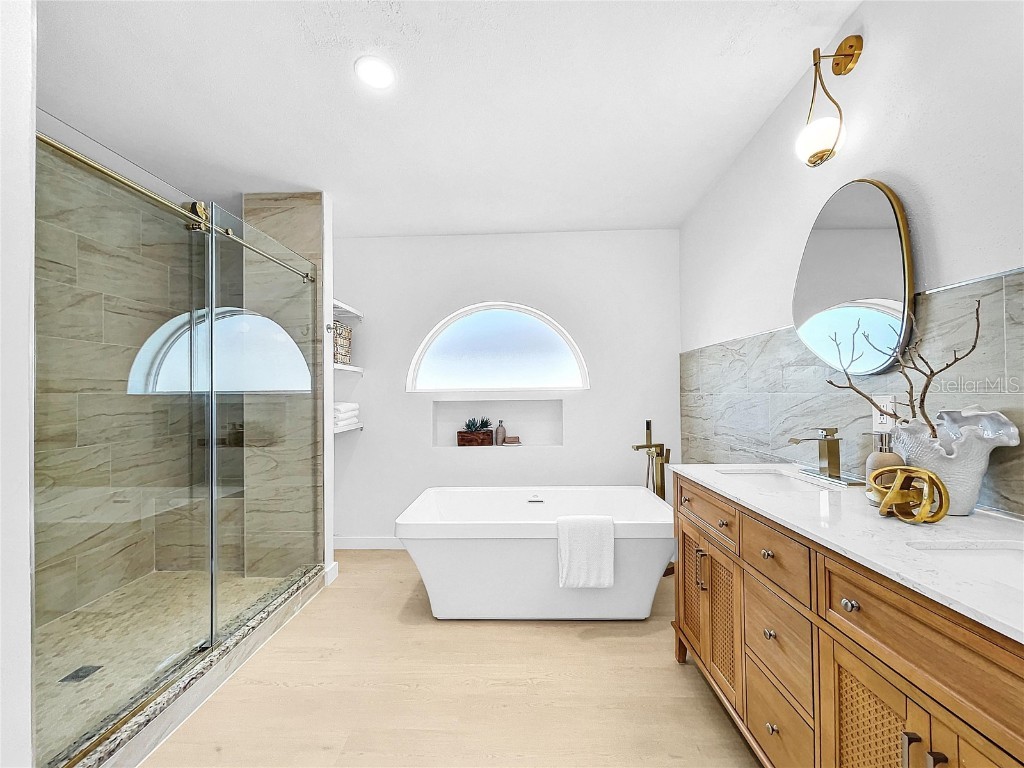 5048 43rd Street S Saint Petersburg FL 33711 TB8427022 image21