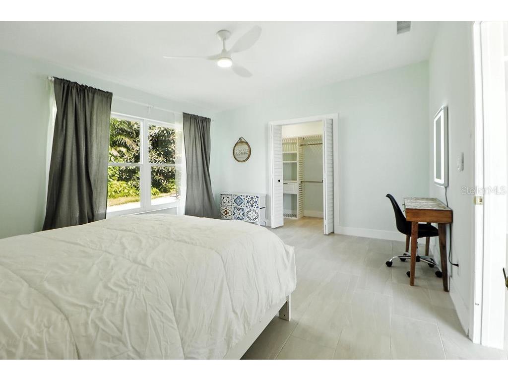 5048 43rd Street S Saint Petersburg FL 33711 TB8427022 image26