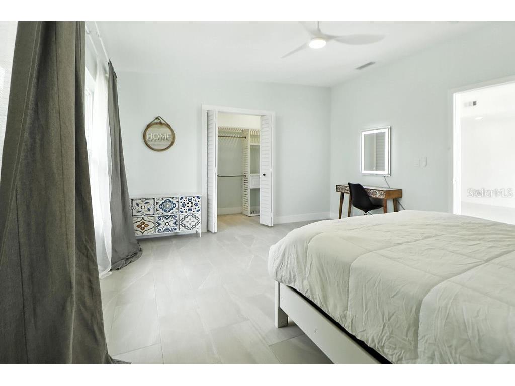 5048 43rd Street S Saint Petersburg FL 33711 TB8427022 image27