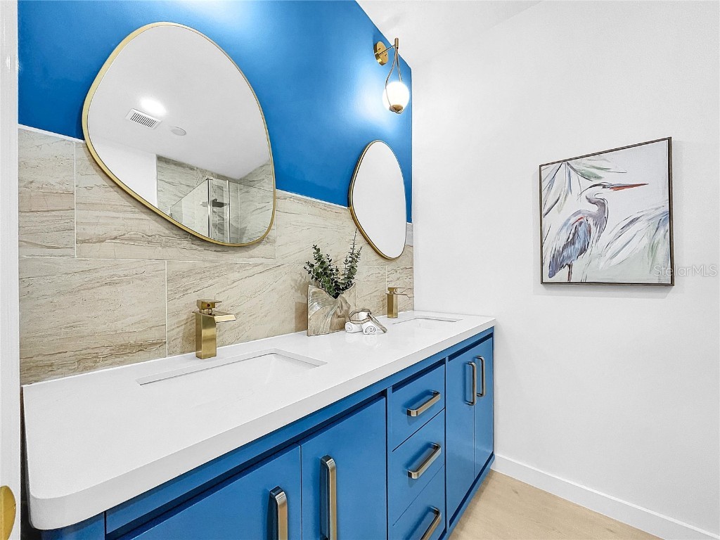 5048 43rd Street S Saint Petersburg FL 33711 TB8427022 image31