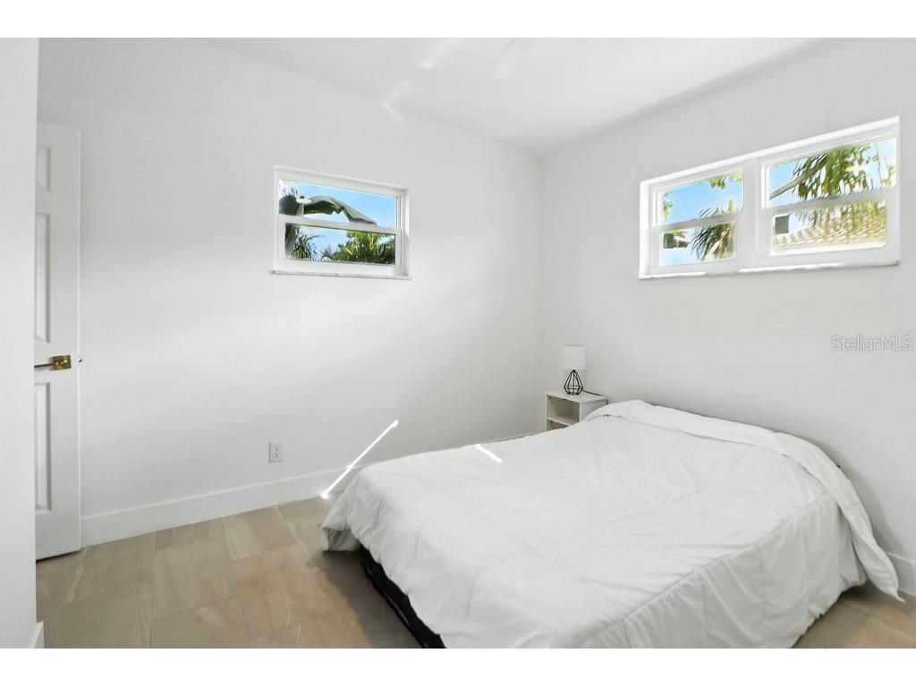 5048 43rd Street S Saint Petersburg FL 33711 TB8427022 image37